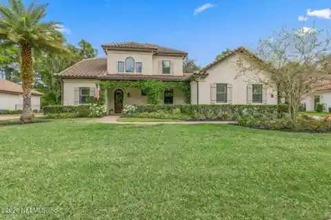 Outstanding Custom Residence in a Small Gated Community