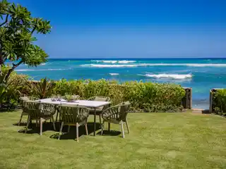 Rare Beachfront Estate on Iconic Diamond Head