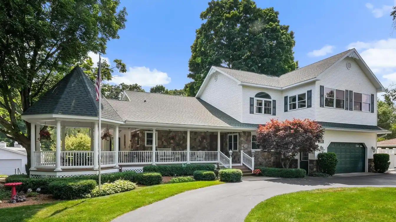 Incredible Home Designed for Entertaining