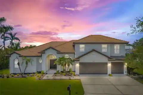 Elegantly Updated Estate Home in Placido Bayou