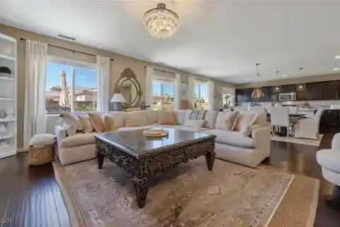 Gorgeous Home with Mt. Rose Views