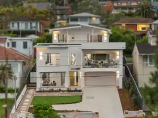 Brand-New Wattle Court Home