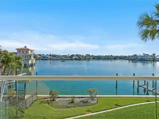 Rarely Available Venetian Cove Club Condominium
