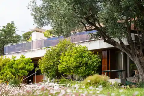 Californian-Inspired Villa to Reinvent