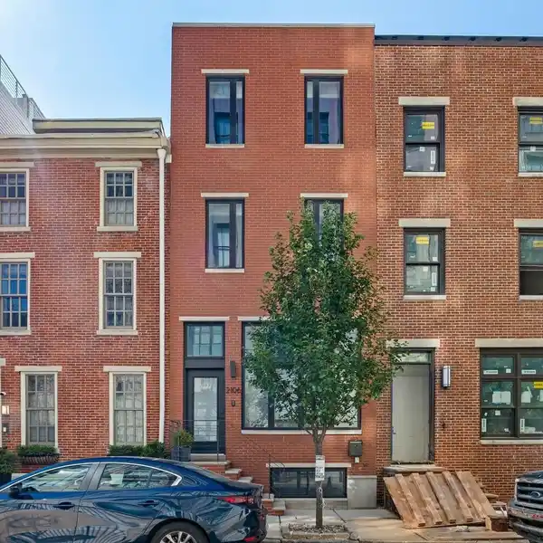 HISTORIC CHARACTER WITH MODERN LUXURY