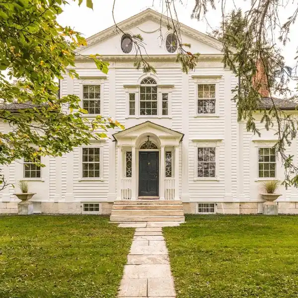 THE ANSON PRATT HOUSE