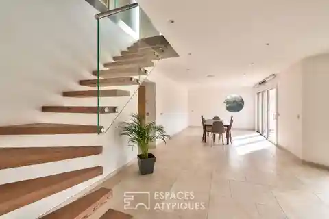 Beautiful Contemporary Home