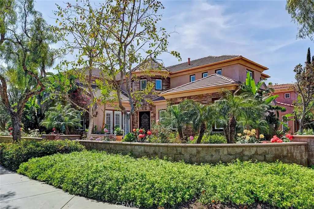 Elegant Estate in Northpark