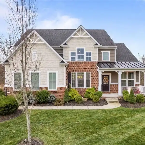 METICULOUSLY MAINTAINED HOME AT THE END OF A CUL-DE-SAC