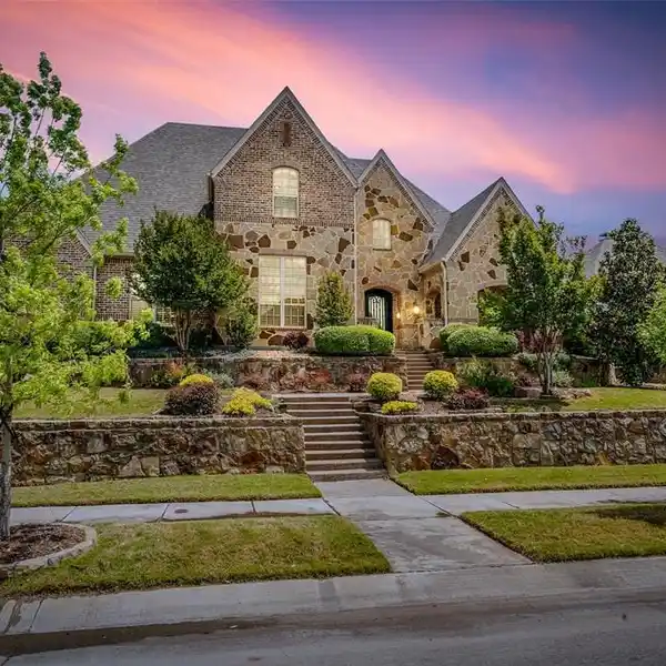 DREAM HOME WHERE ELEGANCE MEETS COMFORT