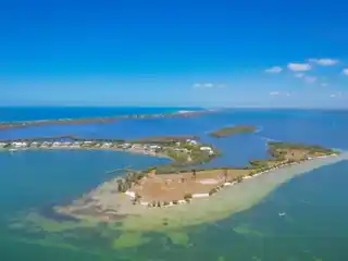 Extraordinary Three Sisters Island Property