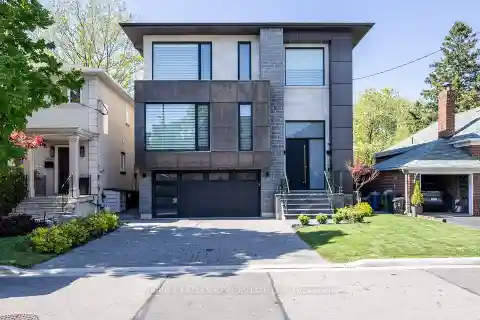 Exceptional Modern Home in Prime Ledbury Park