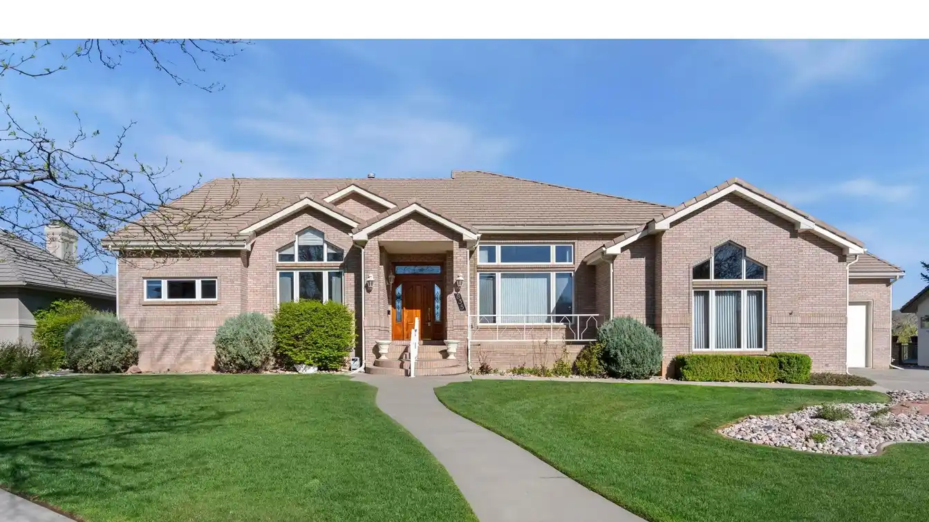 World-class Custom Home on the Mariana Butte Golf Course
