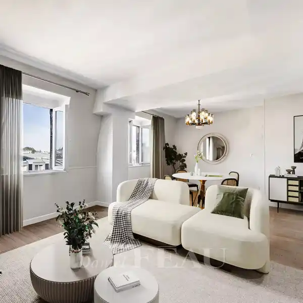 PEACEFUL DUAL-ASPECT PIED-à-TERRE GEM