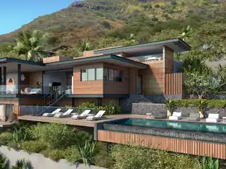 Majestic Home in Harmony with Its Natural Surroundings