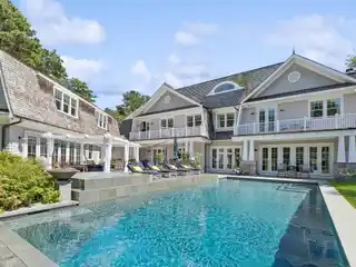 Tour De Force East Hampton Estate