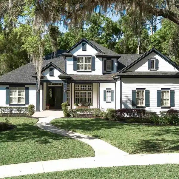 LUXURY HOME IN A PRIVATE GATED COMMUNITY