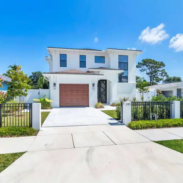 SPACIOUS FIVE BEDROOM NEW CONSTRUCTION HOME