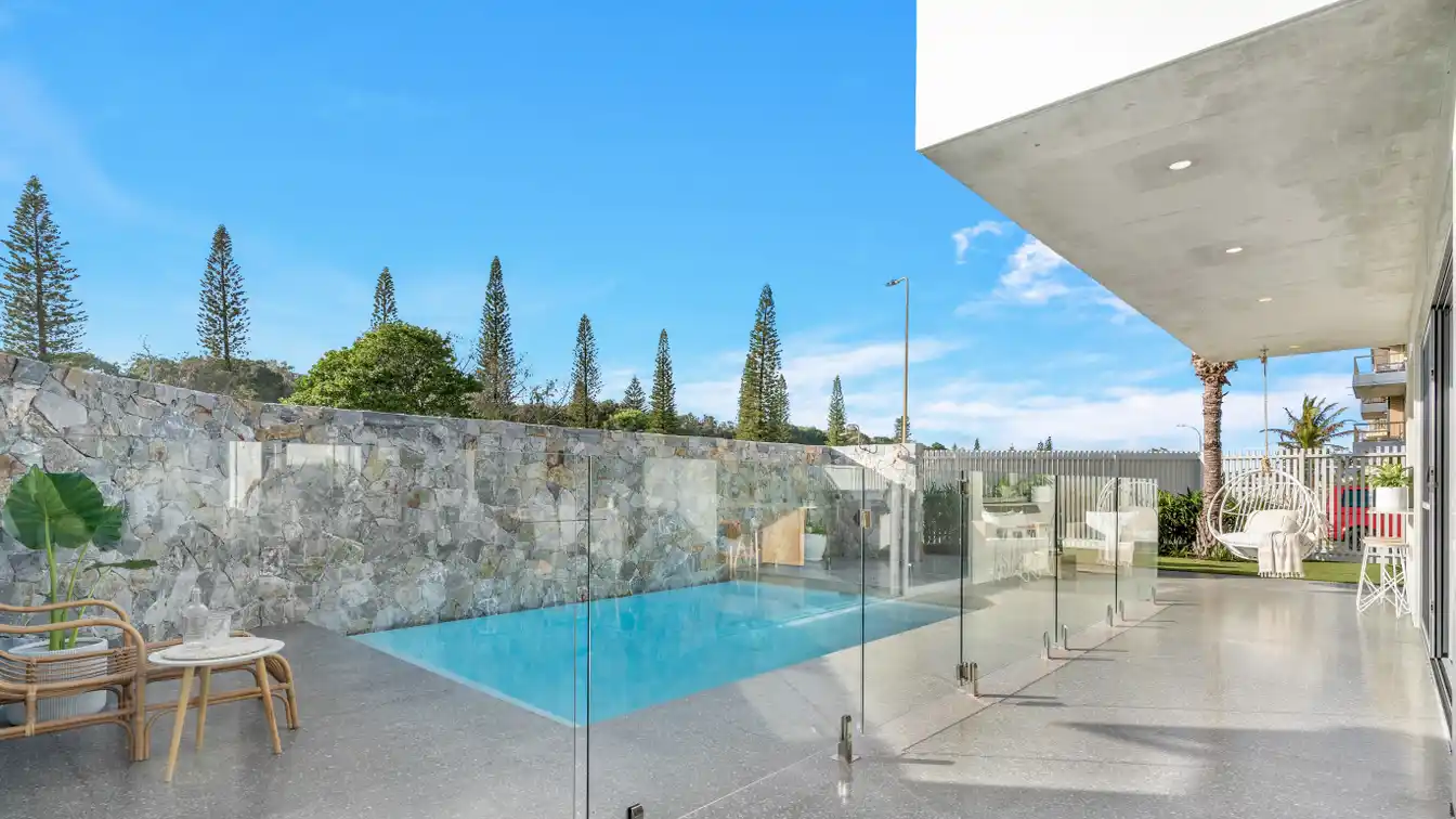 Solana - Contemporary Beach House