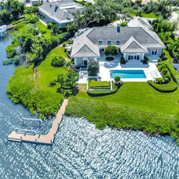 SPACIOUS PRIMARY SUITE WITH STUNNING WATER VISTAS