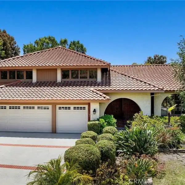 RARE STUNNER IN ROLLING HILLS PARK ESTATES