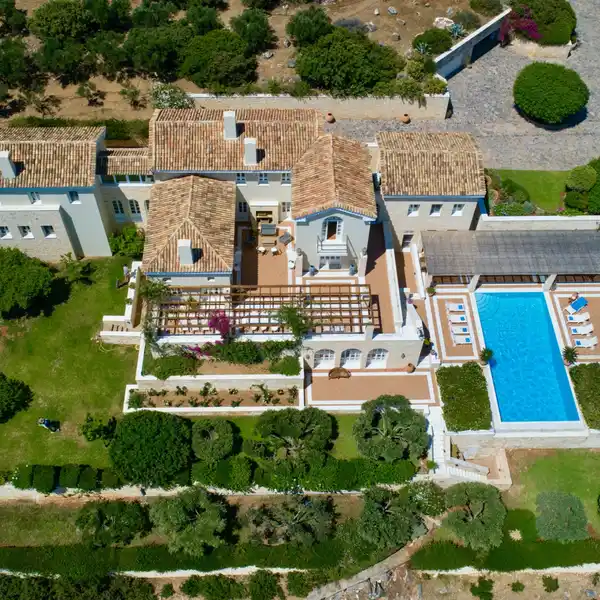 LUXURY VILLA PLUS SEPARATE COTTAGE - ELOUNDA CRETE