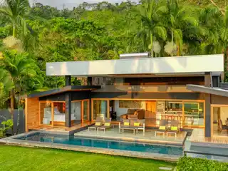 Horizon 360 Lookout Home at Uvita