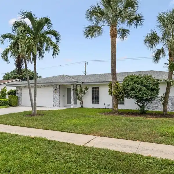 LOVELY HOME IN BOCA RATON