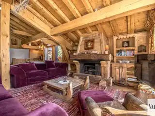 Charming Top Floor Chalet