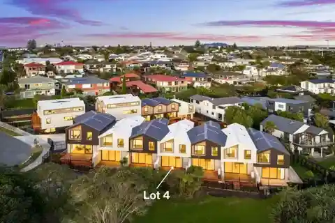 Stylish Seaside Townhouse with Luxe Finishes