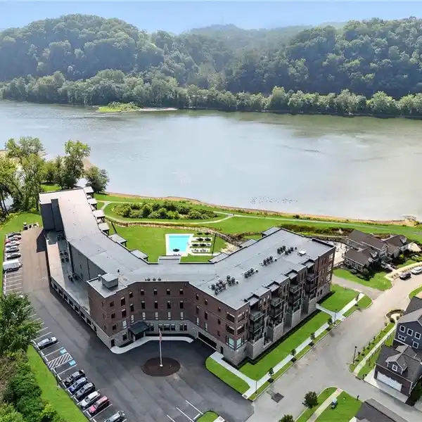 UNMATCHED LIVING AT THE BROOKS