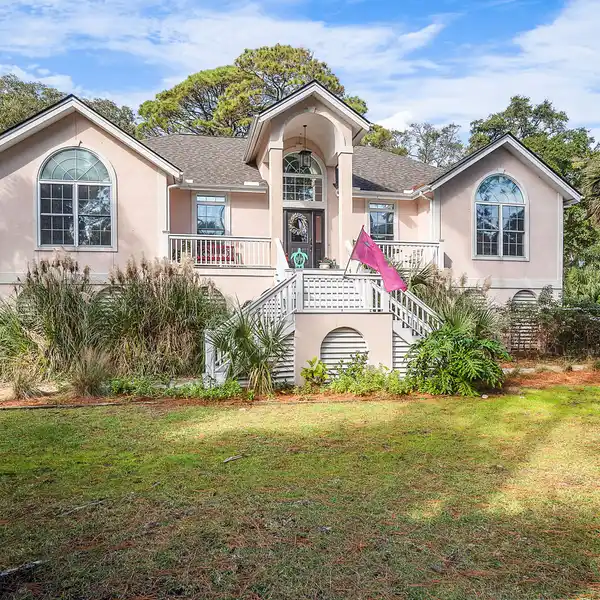 METICULOUSLY MAINTAINED HOME IN PRIME FRIPP ISLAND LOCATION