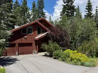 Stunning Mountain Getaway