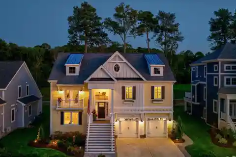 Turnkey Luxury on Bayside’s Prestigious 4th Tee