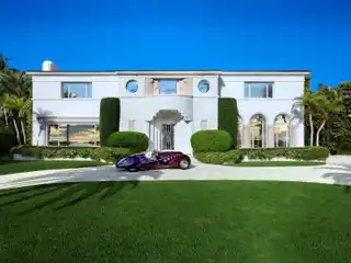 Iconic Waterfront Architectural Legacy