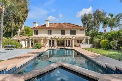 Newly Remodeled Sutton Valley Estate
