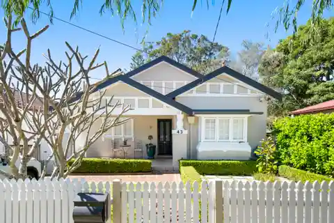 Beautiful Renovation Behind a Classic Facade