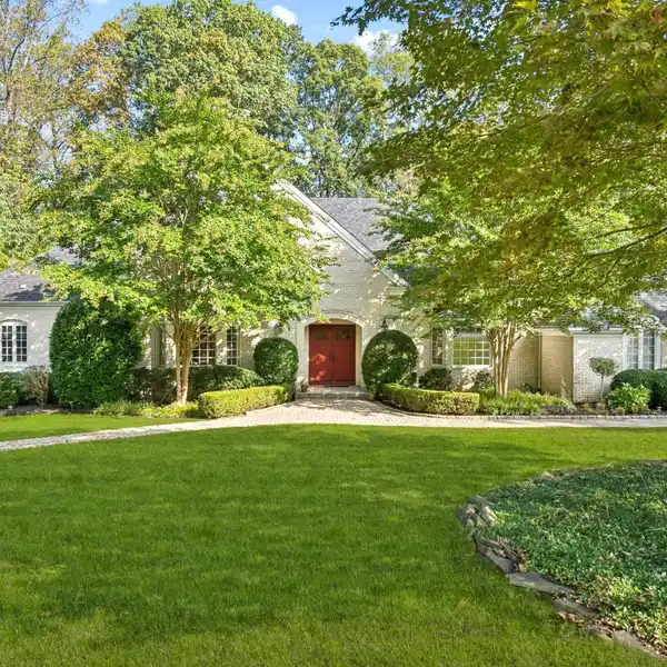 ONE-OF-A-KIND RESIDENCE IN THE SOUGHT-AFTER TAKOLUSA COMMUNITY