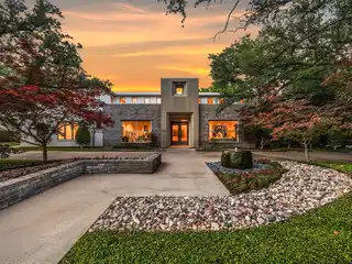 Panoramic Golf Views from Stunning Backyard Oasis