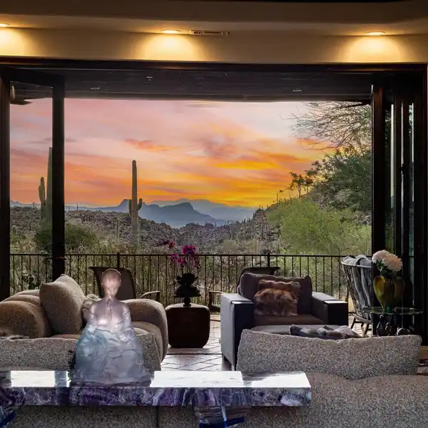 DRAMATIC CONTEMPORARY ON A PRIVATE AND ELEVATED 4.75-ACRES