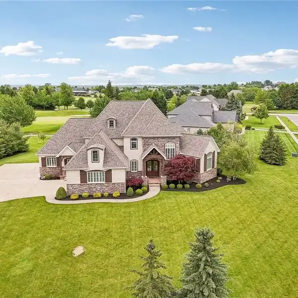 LUXURIOUS LIVING OVERLOOKING 5TH HOLE