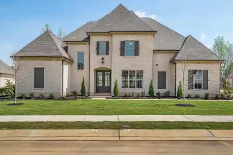 Magnificent Newer Home in Cypress Grove