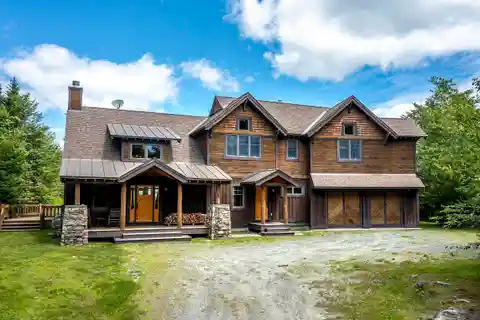 Refined Mountain Living Meets Timeless Craftsmanship