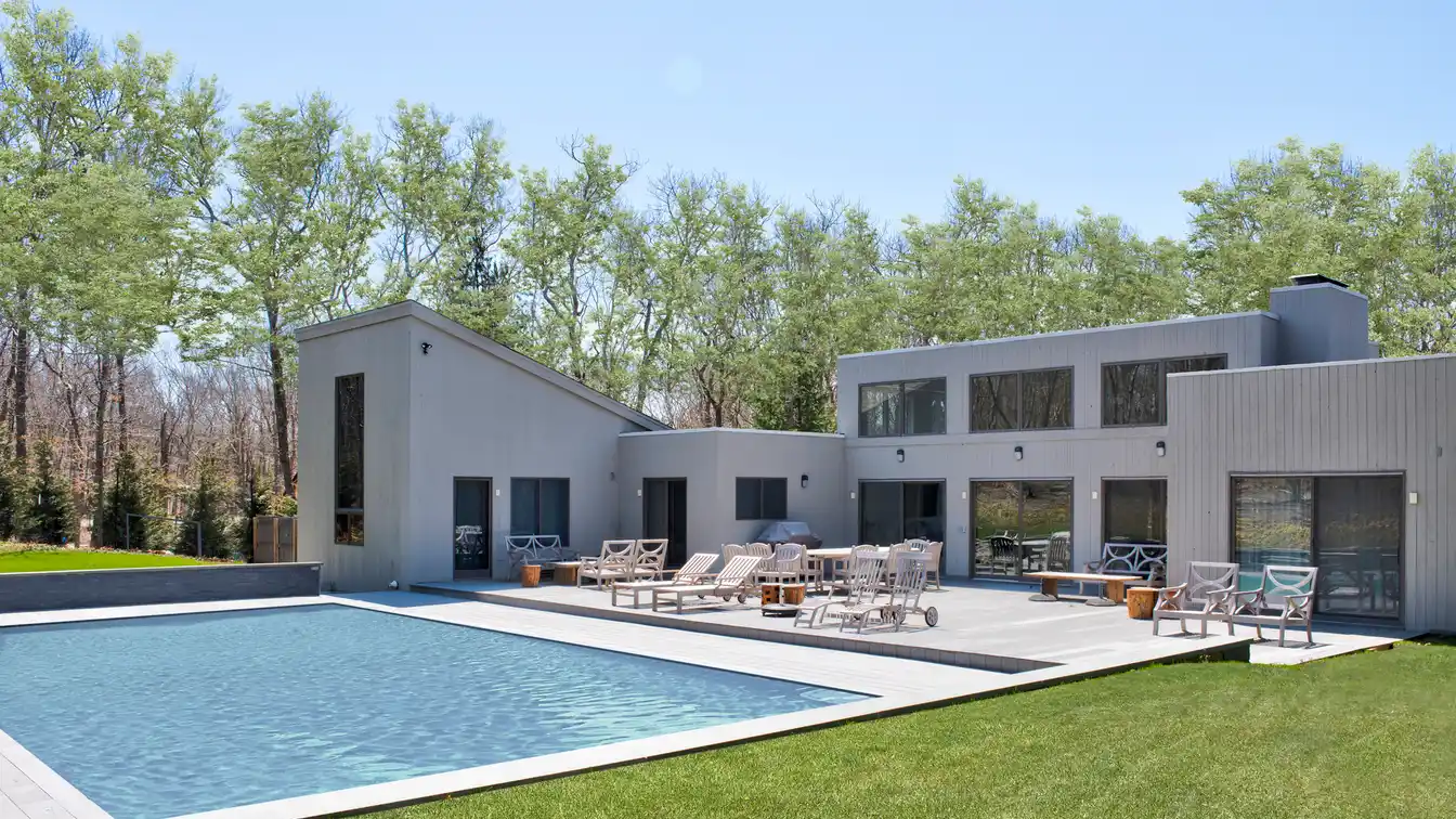 Sleek One-level Contemporary Rental