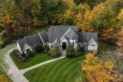 Extraordinary Elegant Wooded Oasis