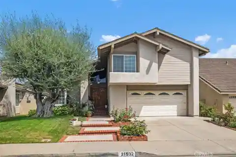 Fabulous Forest Creek Family Home