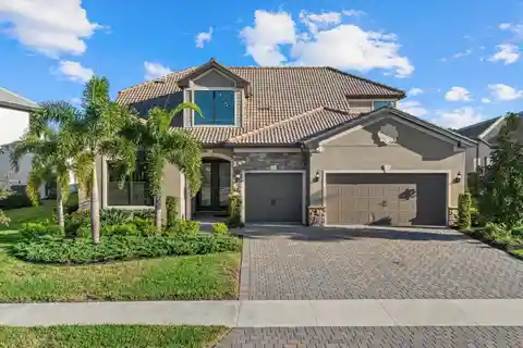 Stunning Stonewater Model in Shoreview