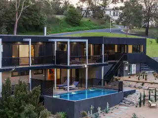 Hillside Luxury with Panoramic Bay Vistas