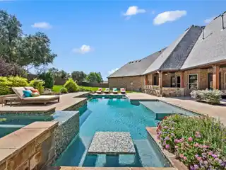 Wonderfully Maintained Executive Home in Camden Park