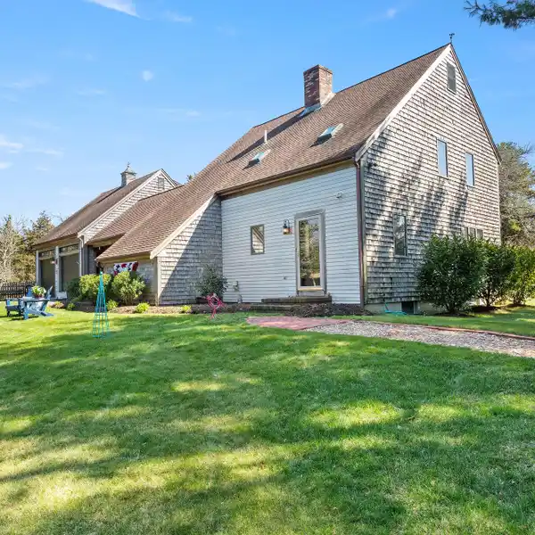 SECLUDED 4.32-ACRE SANCTUARY